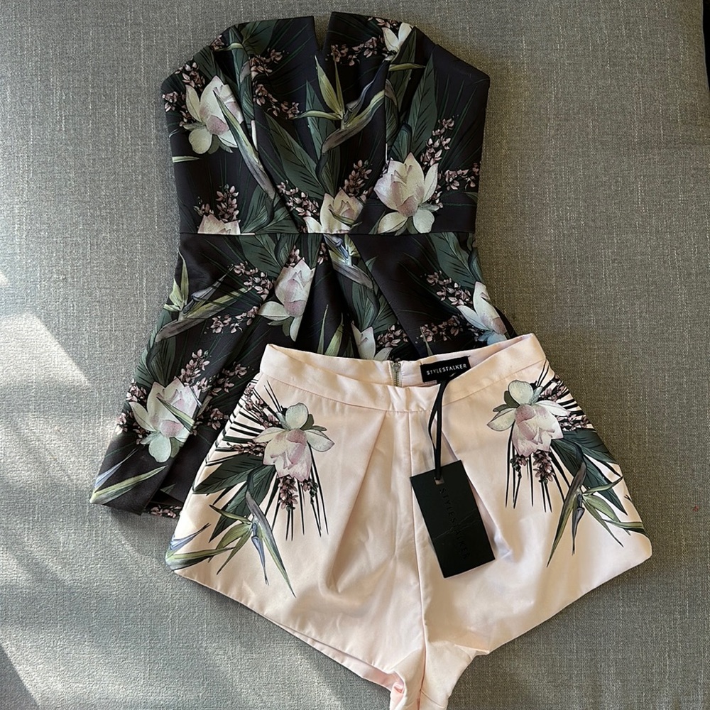NEW Stylestalker Floral Strapless Top and Shorts Size Small